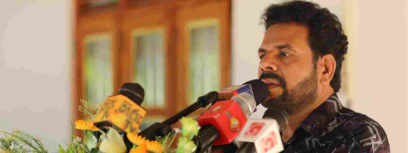 ''எரிபொருள் கொடுப்பனவை நிராகரிக்க தீர்மானம்''